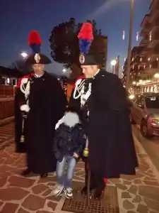 Carabinieri in uniforme storica 