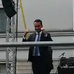 di maio da la carica