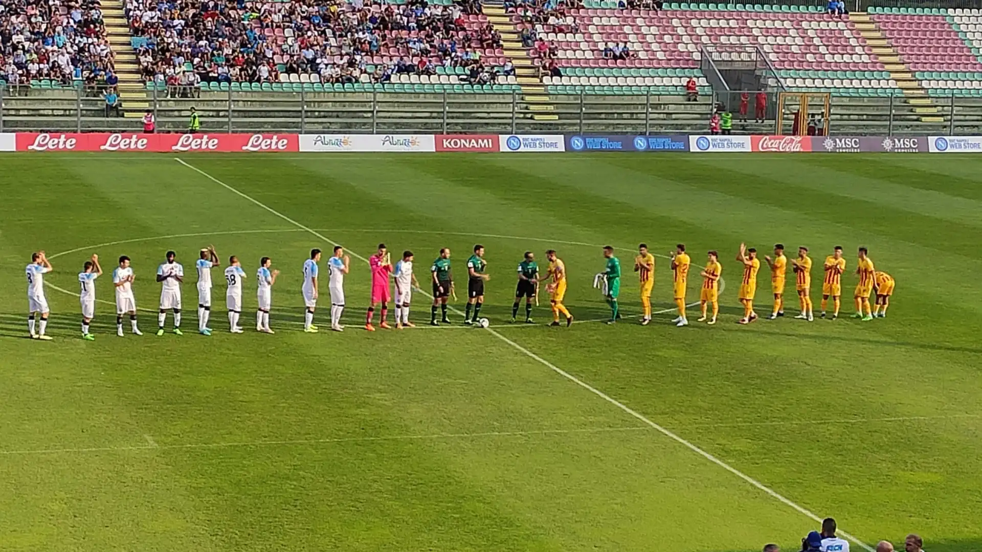 Napoli - Girona al Patini: finisce 3-1 . In tribuna anche chef Cannavacciuolo. Guarda la gallery