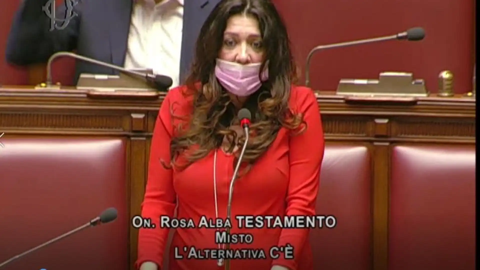 Testamento-Alt: “Nessun cambio di casacca, ma espulsa dal M5S per non aver votato la fiducia al Governo Draghi”. La parlamentare molisana fa chiarezza.