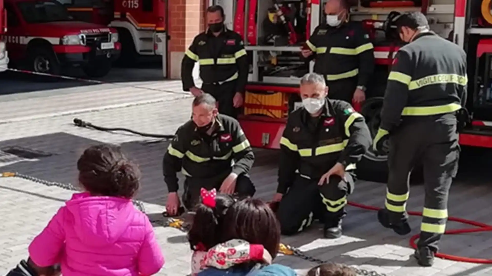 Isernia: gli alunni della scuola di San Leucio in visita al Comando Provinciale dei Vigili del Fuoco.