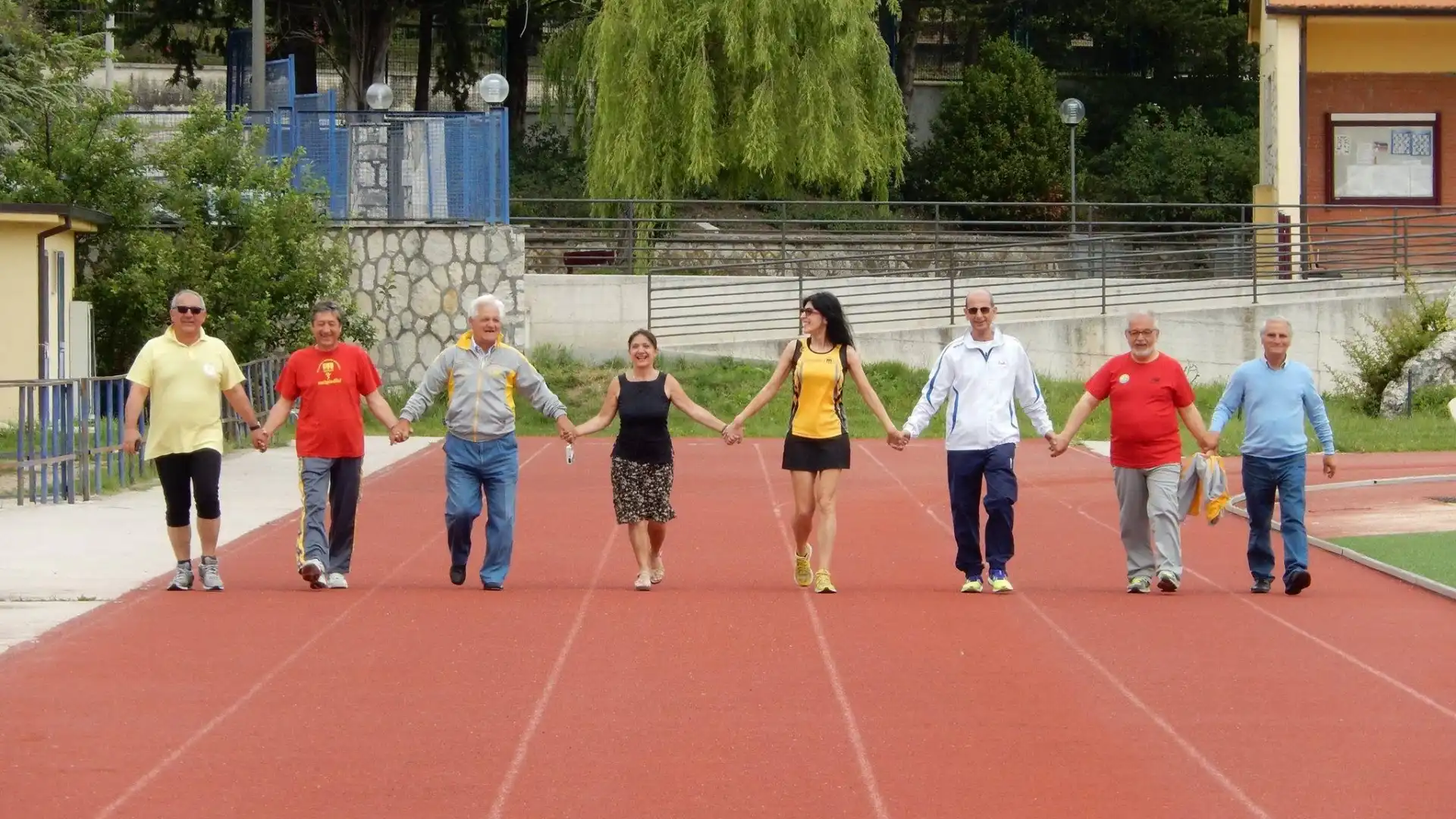 Campobasso: l’Atletica Molise Amatori a sostegno dei più deboli. Successo per la staffetta “For Afrika”.