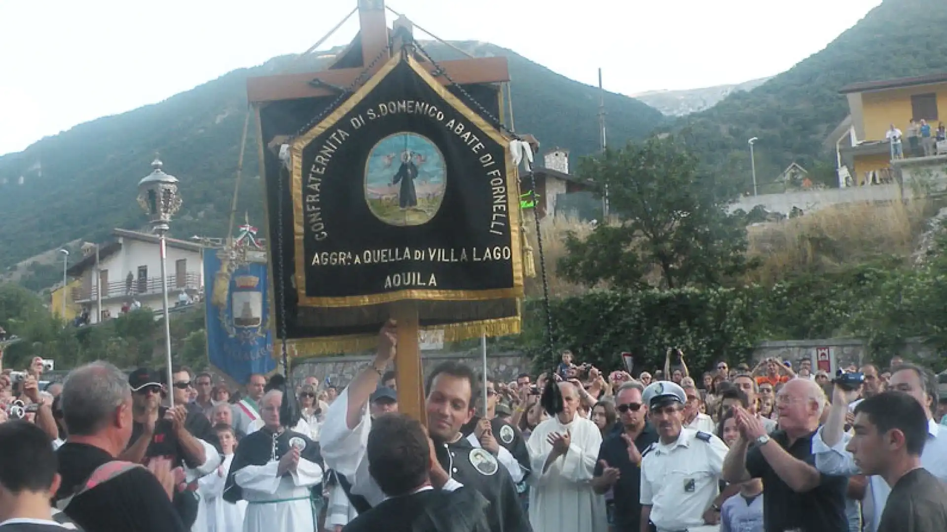 Fornelli: Il Cammino di San Domenico. I pellegrini in viaggio verso Villalago.