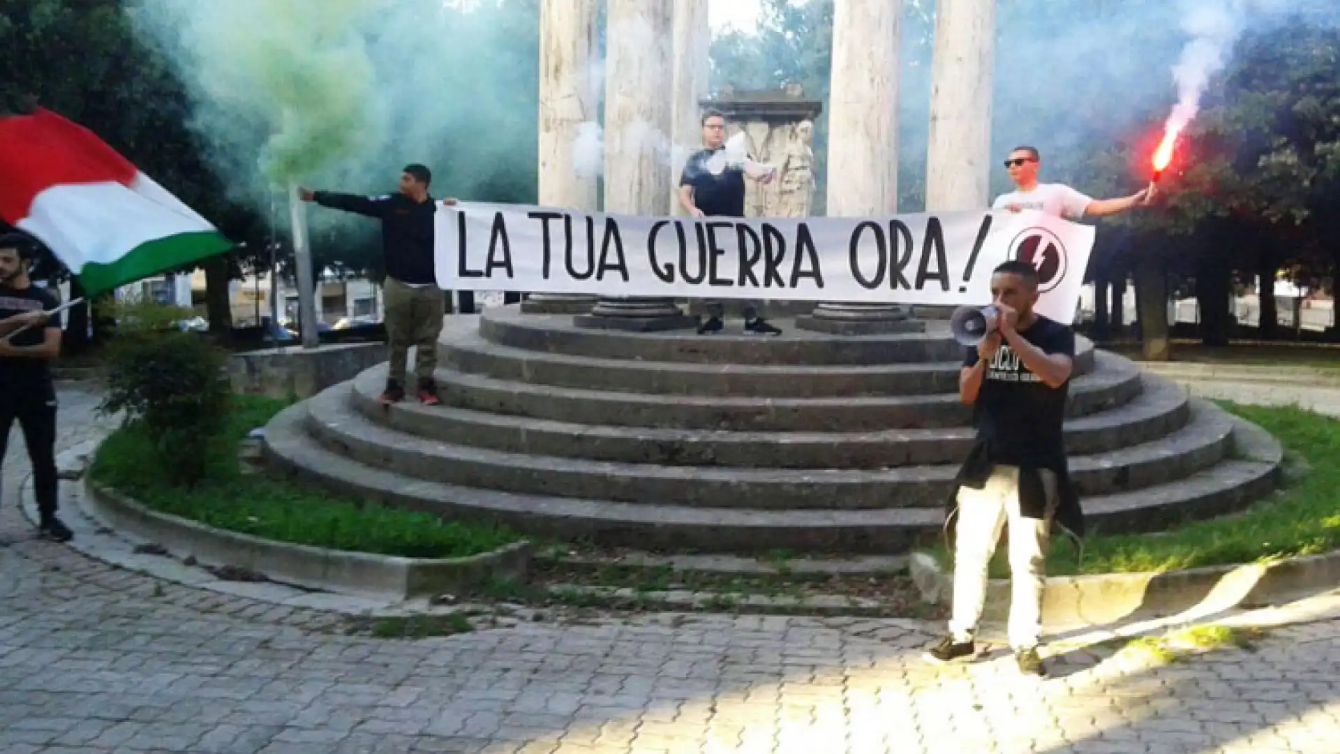 Il Blocco studentesco di Casa Pound Italia ricorda l'episodio storico della Breccia di Porta Pia.