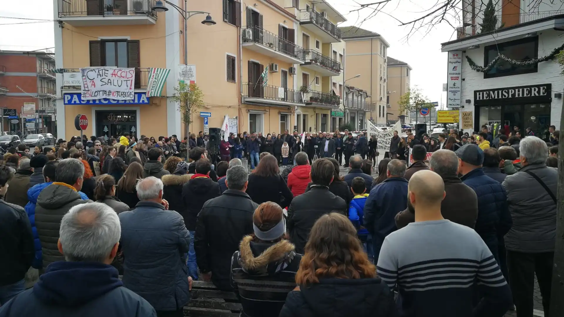 Cacciamoli e Rincari Infami preparano iniziativa di protesta sui rincari. “Ci sono tante opportunità da mettere in campo per il popolo in difficolta”.