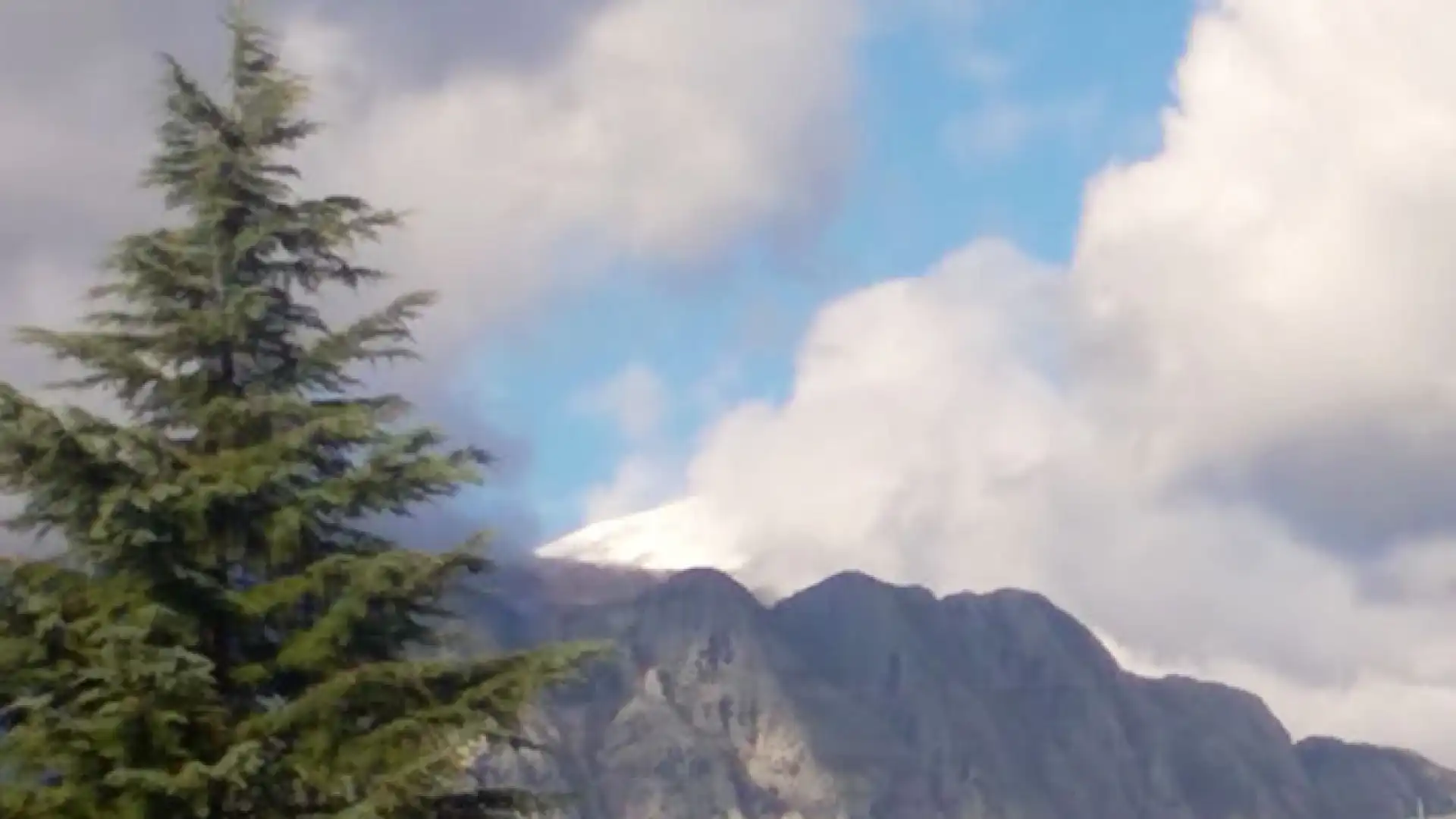 Valle del Volturno: la prima neve copre le Mainarde. Temperatura in netto calo e meteo variabile in tutta l’area.