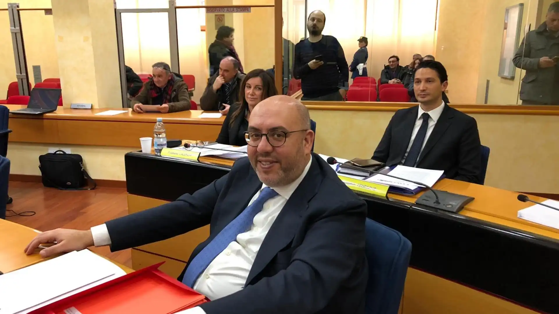 Vastogirardi, Di Lucente: “Il sindaco ora vuole anche togliere i cipressi dal cimitero. Il tutto per placare il dissenso in Consiglio”.