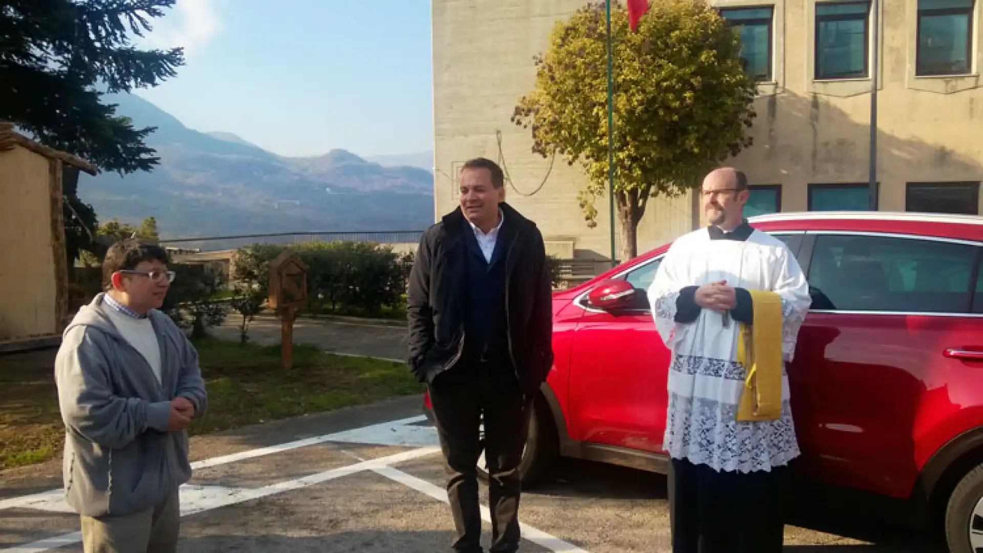 Colli a Volturno: l’albero della vita accende i cuori dei collesi.