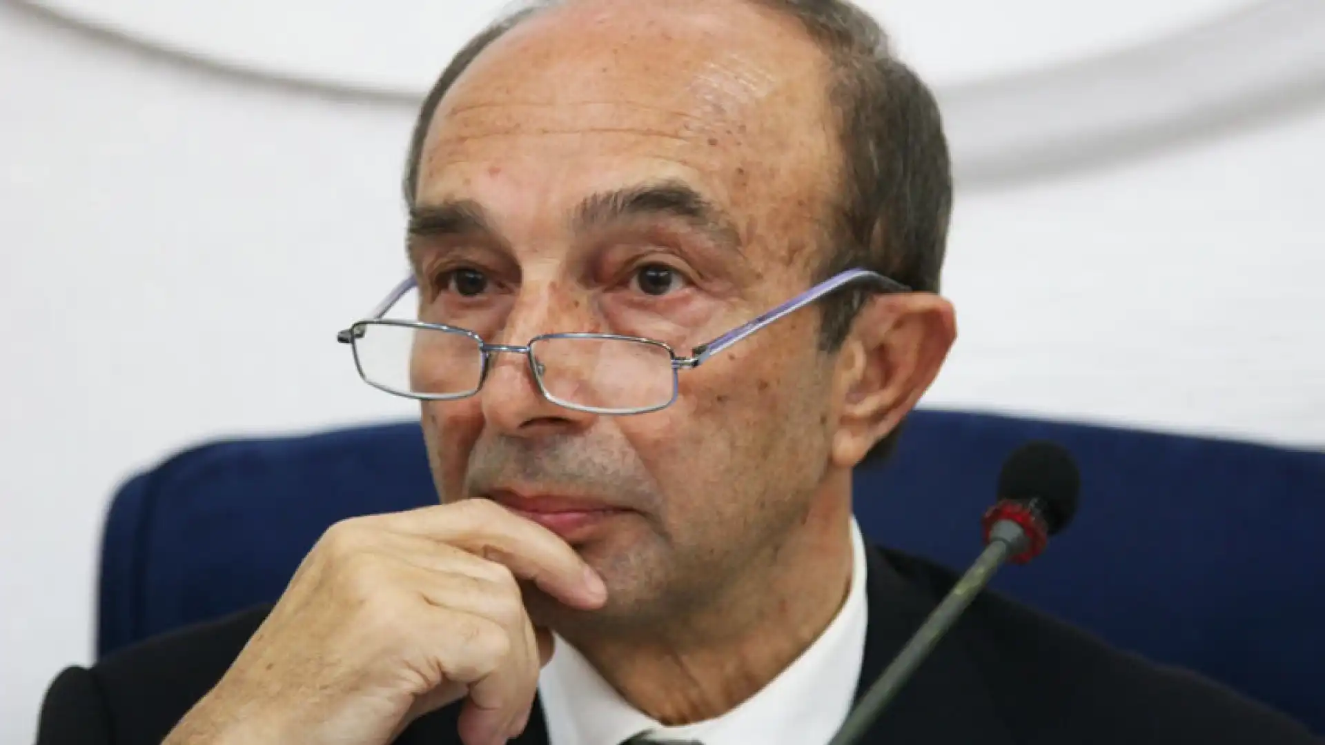 Il Messaggio di Fine Anno del Presidente del Consiglio Regionale del Molise Vincenzo Cotugno.