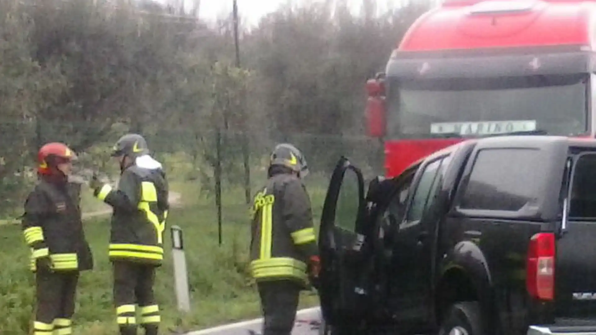 Sesto Campano: grave incidente stradale sulla Ss 85. Si scontrano mezzo pesante e automobile. Due i feriti.