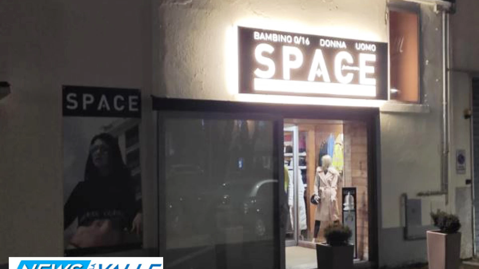 Castel Di Sangro: Space Fashion Store. L’Abbigliamento di tendenza per bambino, donna e uomo. Nuovo negozio in via Porta Napoli nei pressi del Cup dell’Asl.