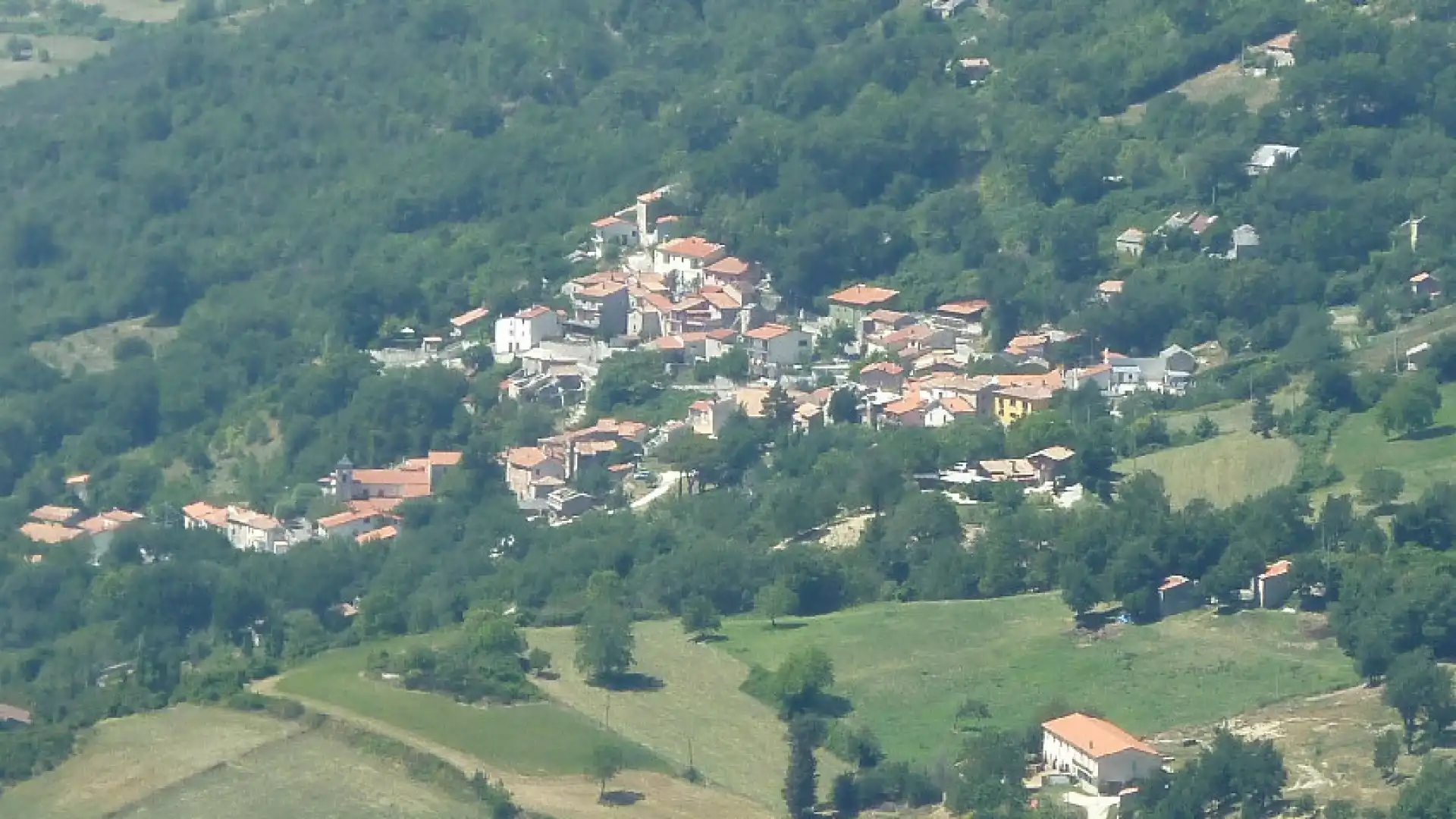 Frana di Castelpizzuto, bretella inutilizzabile e cittadini pronti alla protesta clamorosa. “Andremo dal Presidente della Repubblica”. L’annuncio dell’imprenditore molisano Fernando Carlucci.