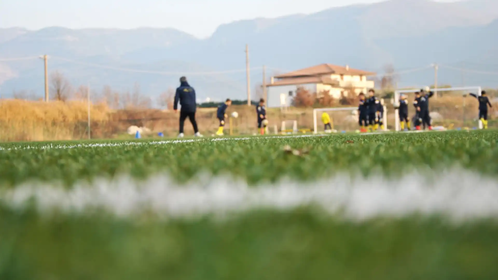 Asd Boys Roccaravindola, la photogallery della visita dei dirigenti del Frosinone Calcio al Polo Autorizzato