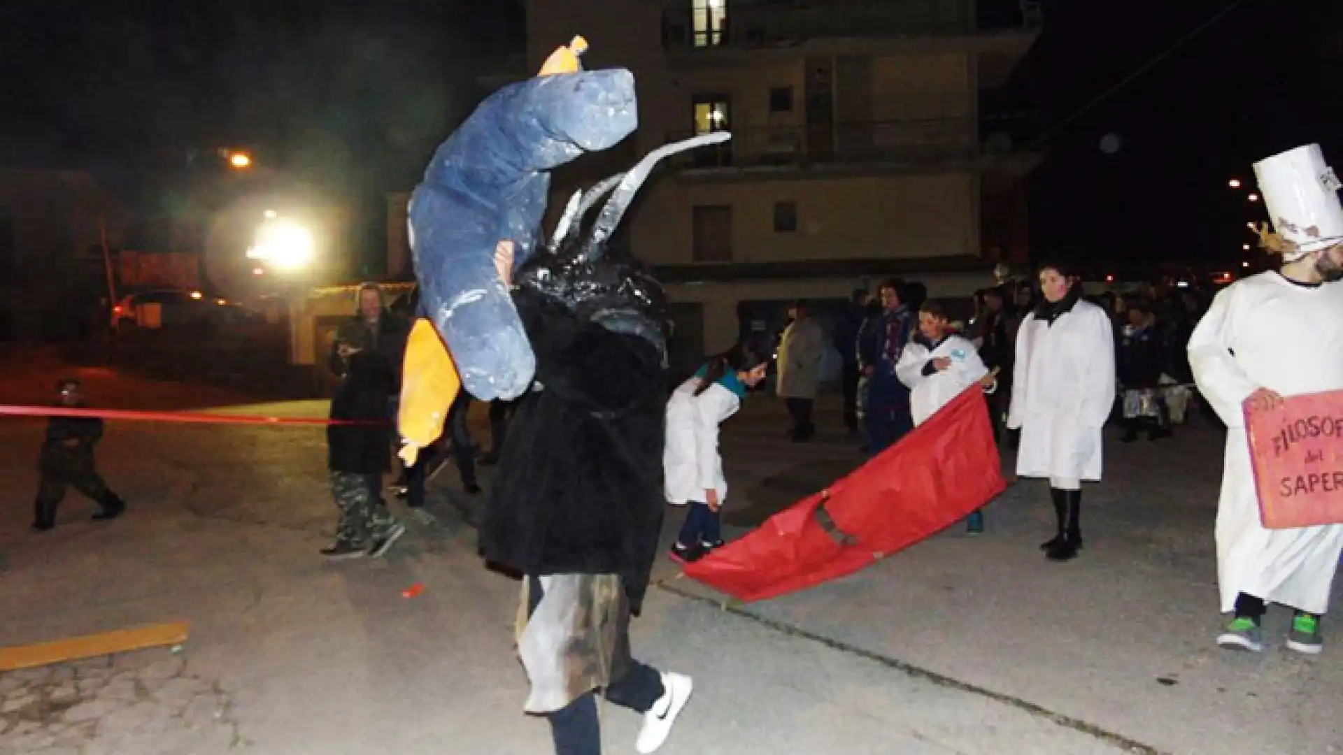 Il Carnevale Cerrese e la rappresentazione del Re Caprone tornano per il martedì grasso.