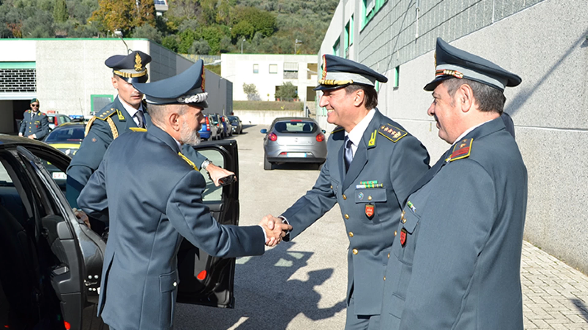 Venafro: il Comandante interregionale dell’Italia Meridionale della Guardia di Finanza, Carlo Ricozzi, in visita alla tenenza di Venafro.