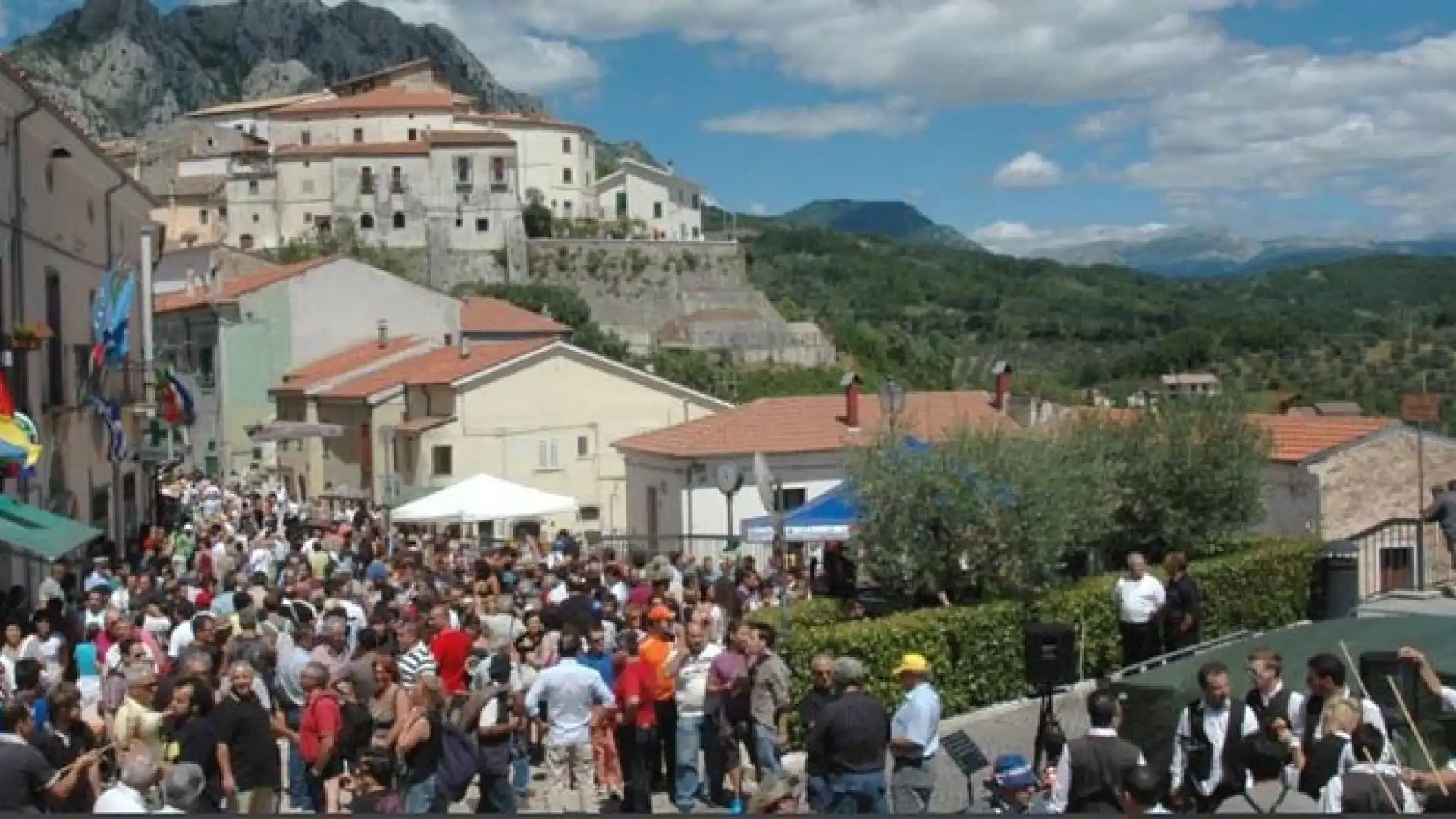 Scapoli: format rinnovato e più snello per il festival della Zampogna. Sparacino: "Evento ringiovanito".