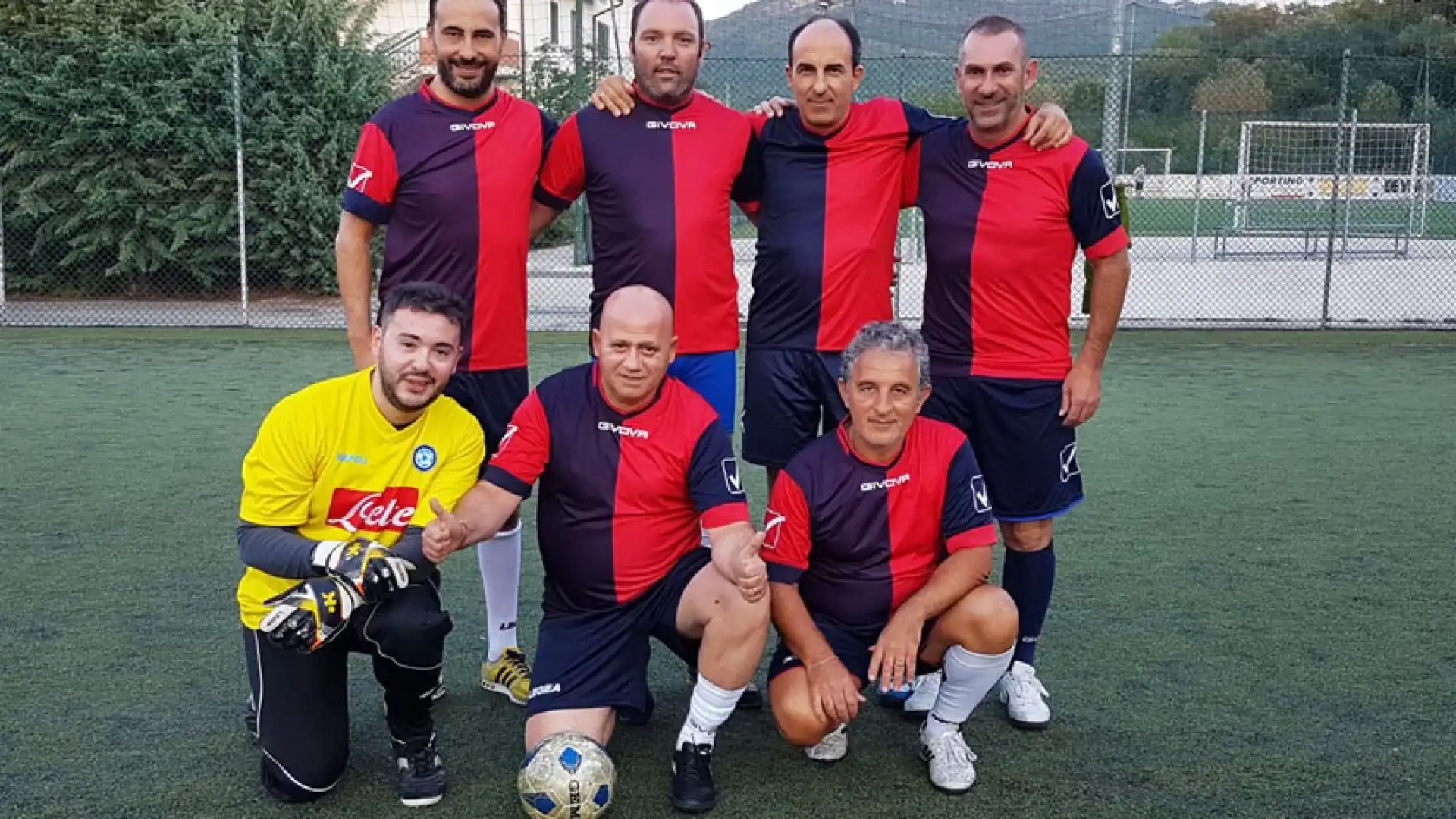 Calcio a 5 amatoriale: la Pininho Team scalda i motori per la stagione invernale. Primo test amichevole al Manocchio di Carpinone.