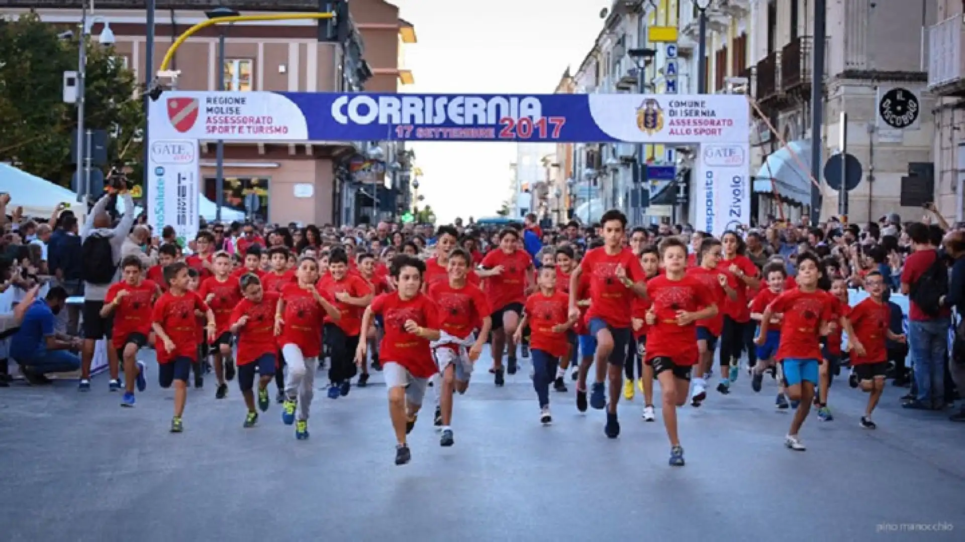 Domenica l’edizione 2018 della CorrIsernia. La gara podistica pone grande attenzione alla solidarietà con il Charity Program.