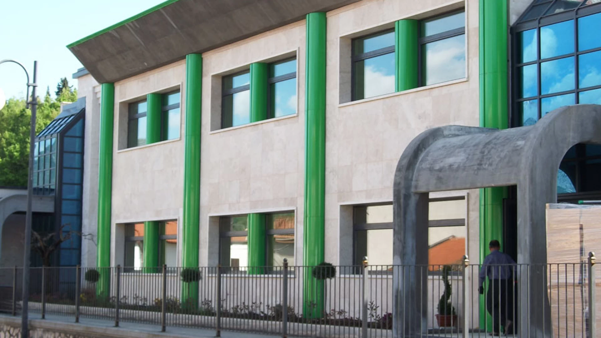 Colli a Volturno: lunedì 1 ottobre l’inaugurazione del Secondo Corpo di Fabbrica dell’edificio scolastico. Mensa e palestra per gli alunni dell’Istituto Comprensivo.