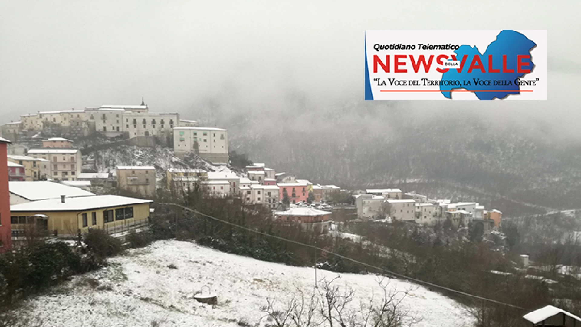 Effetti del Burian: neve e gelo ritoccano il Molise. Ultima sfuriata del Burian al quale in giornata subentrerà aria calda.  Scuole regolarmente aperte ad Isernia e in Provincia.