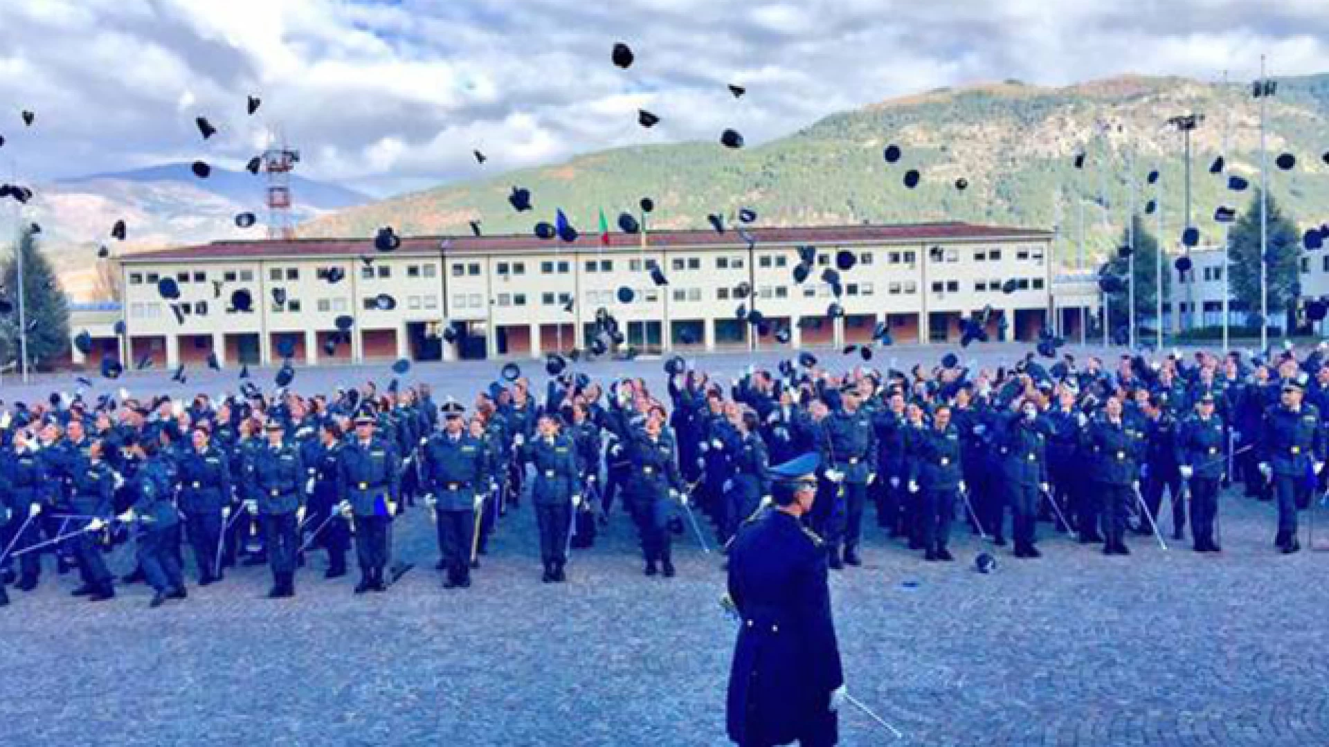 Colli a Volturno: l’Amministrazione Comunale si complimenta con la giovane Antonella Angelone che entra in Guardia di Finanza.