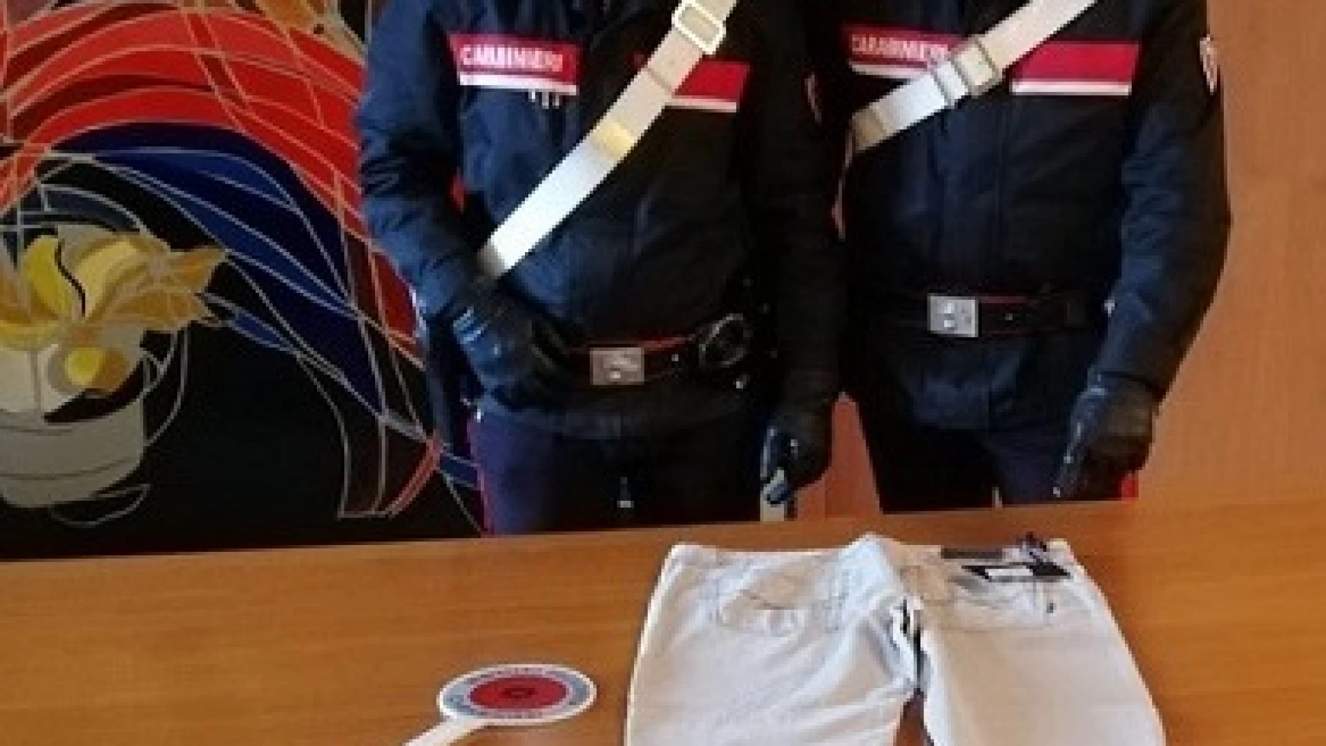 Isernia: Furto di abbigliamento. Bloccato dai Carabinieri un ragazzo di origini egiziane.