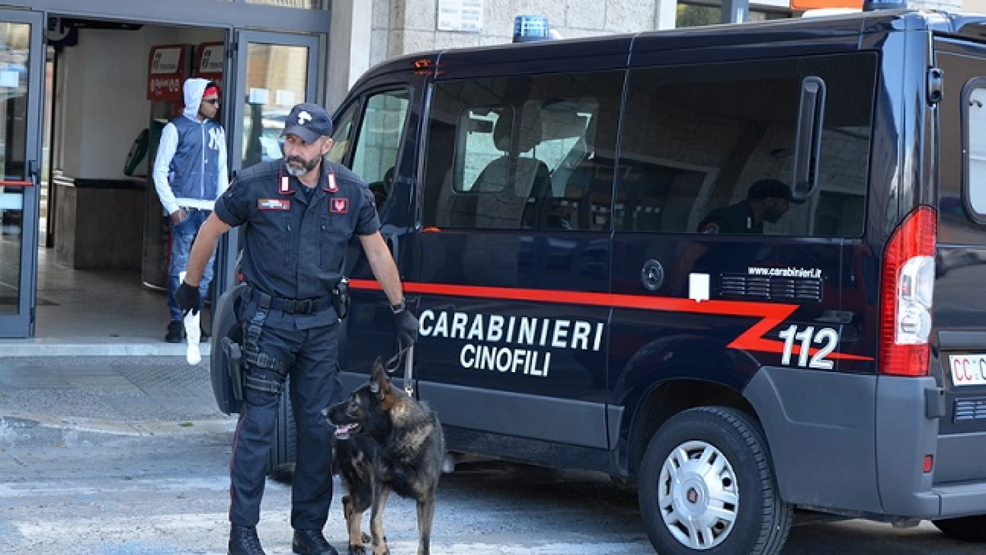 Isernia: Controlli straordinari dei Carabinieri, denunce e sequestri.   Impiegata l’unità cinofila antidroga del Nucleo di Chieti.
