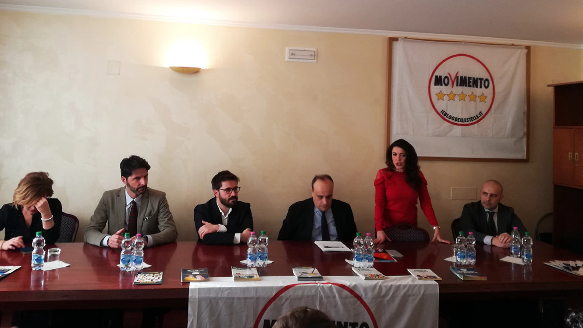Isernia: il Ministro Bonisoli ha incontrato privatamente attivisti e portavoce del Movimento Cinque Stelle.
