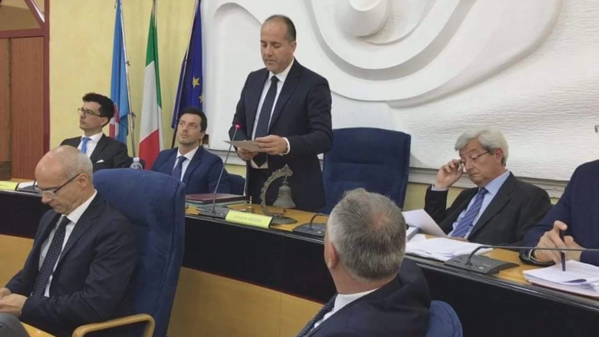 Tragedia di Genova, il Cordoglio del presidente Del Consiglio regionale Micone.
