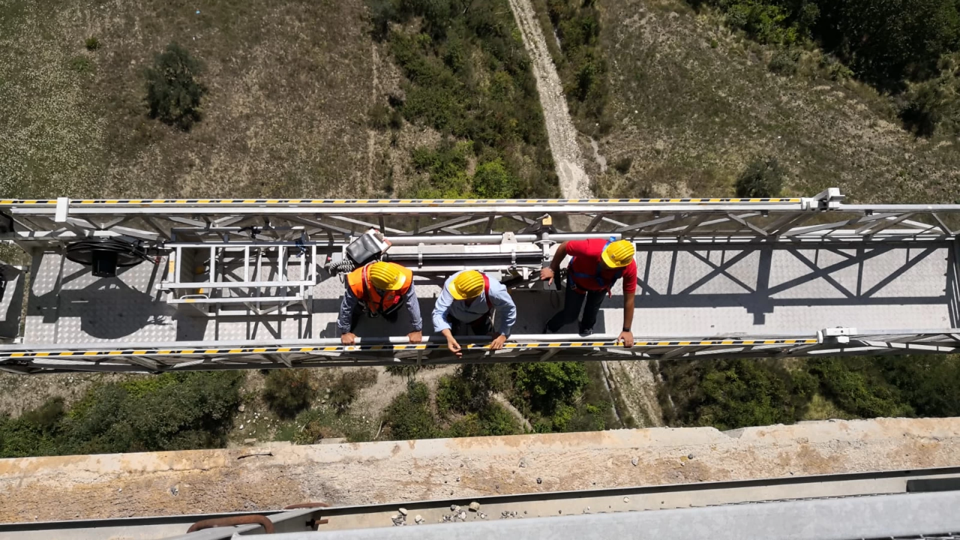 Viadotto Sente , l'Ordinanza di chiusura ufficiale da parte del settore tecnico della Provincia. Il ponte verrà riaperto dopo gli urgenti lavori inerenti la sicurezza.