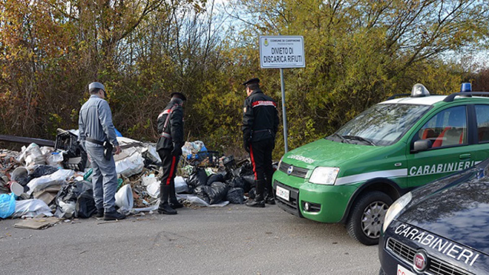 Isernia: I Carabinieri della Forestale in azione per il contrasto alla gestione  illecita dei rifiuti. Elevata una sanzione di oltre 3mila euro.