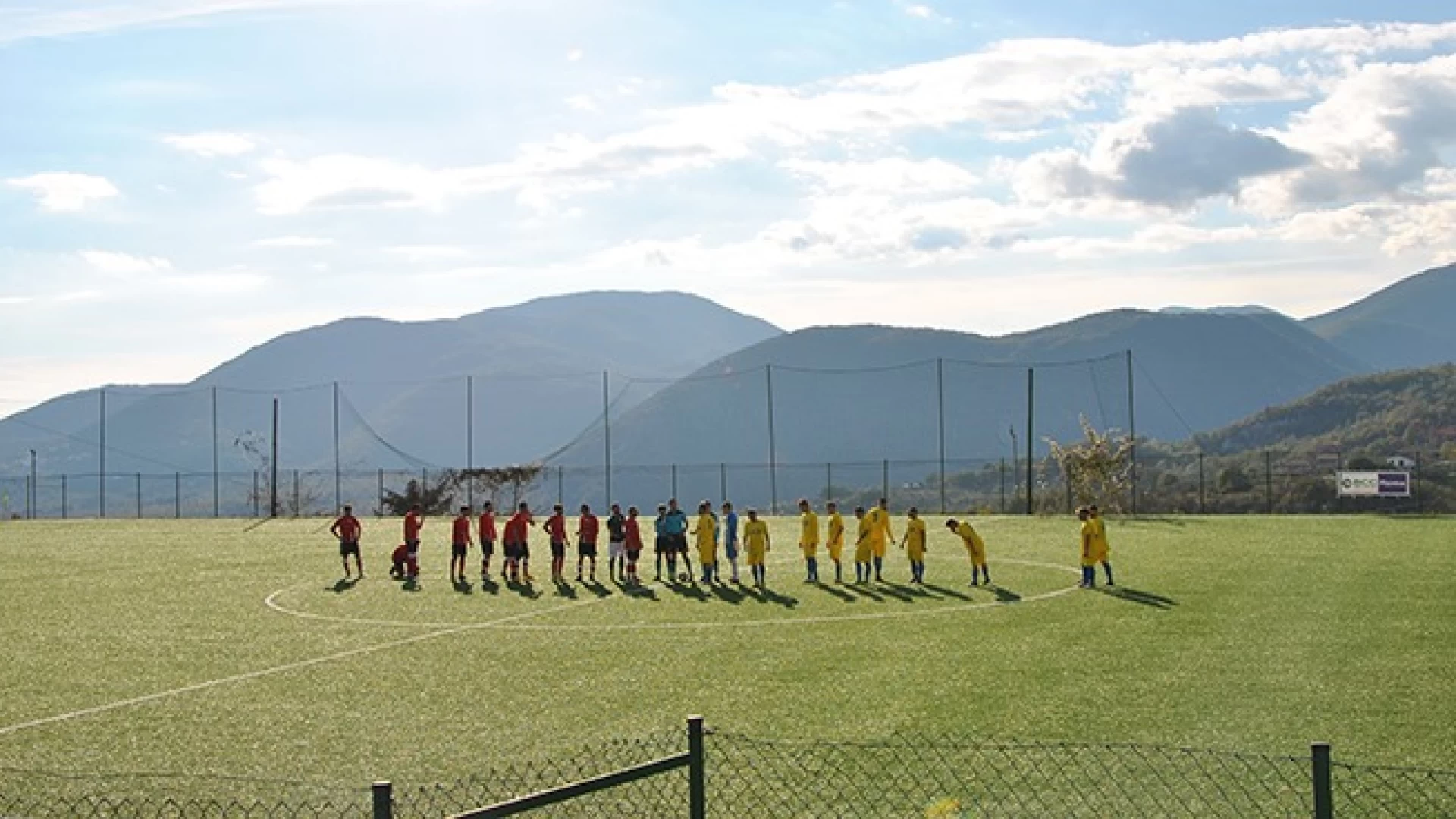 Fornelli: Impiantistica sportiva, in dirittura d'arrivo i lavori di rifacimento degli spogliatoi del campo da calcio e del campo da tennis.