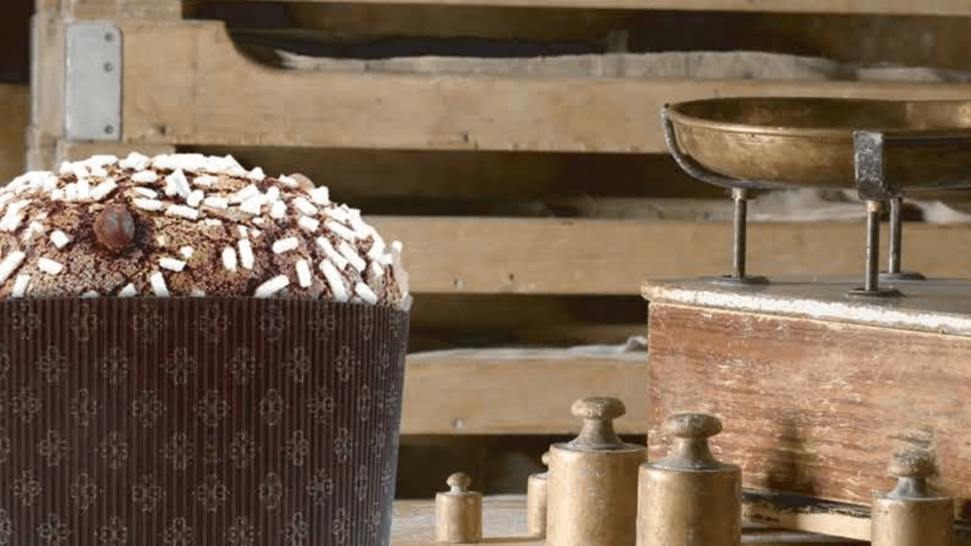 Il panettone artigianale al cioccolato Ricci di Montaquila, tra i migliori d'Italia