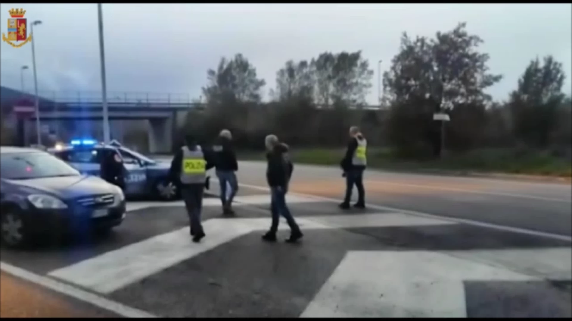 Isernia: la Polizia presidia le contrade cittadine per evitare furti e reati predatori in genere. Guarda il video.