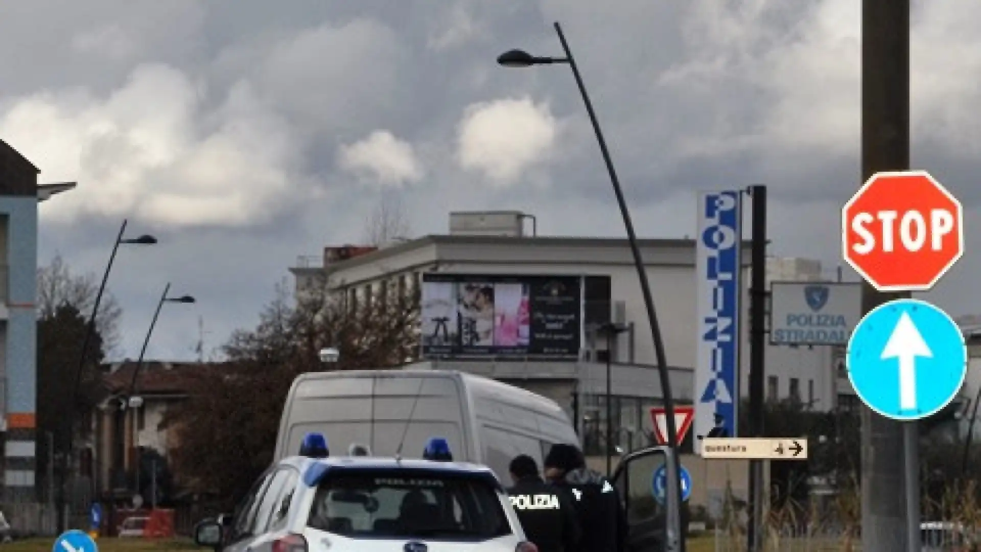 Isernia: continuano i controlli della Polizia in città e provincia. Identificate ben 362 persone.