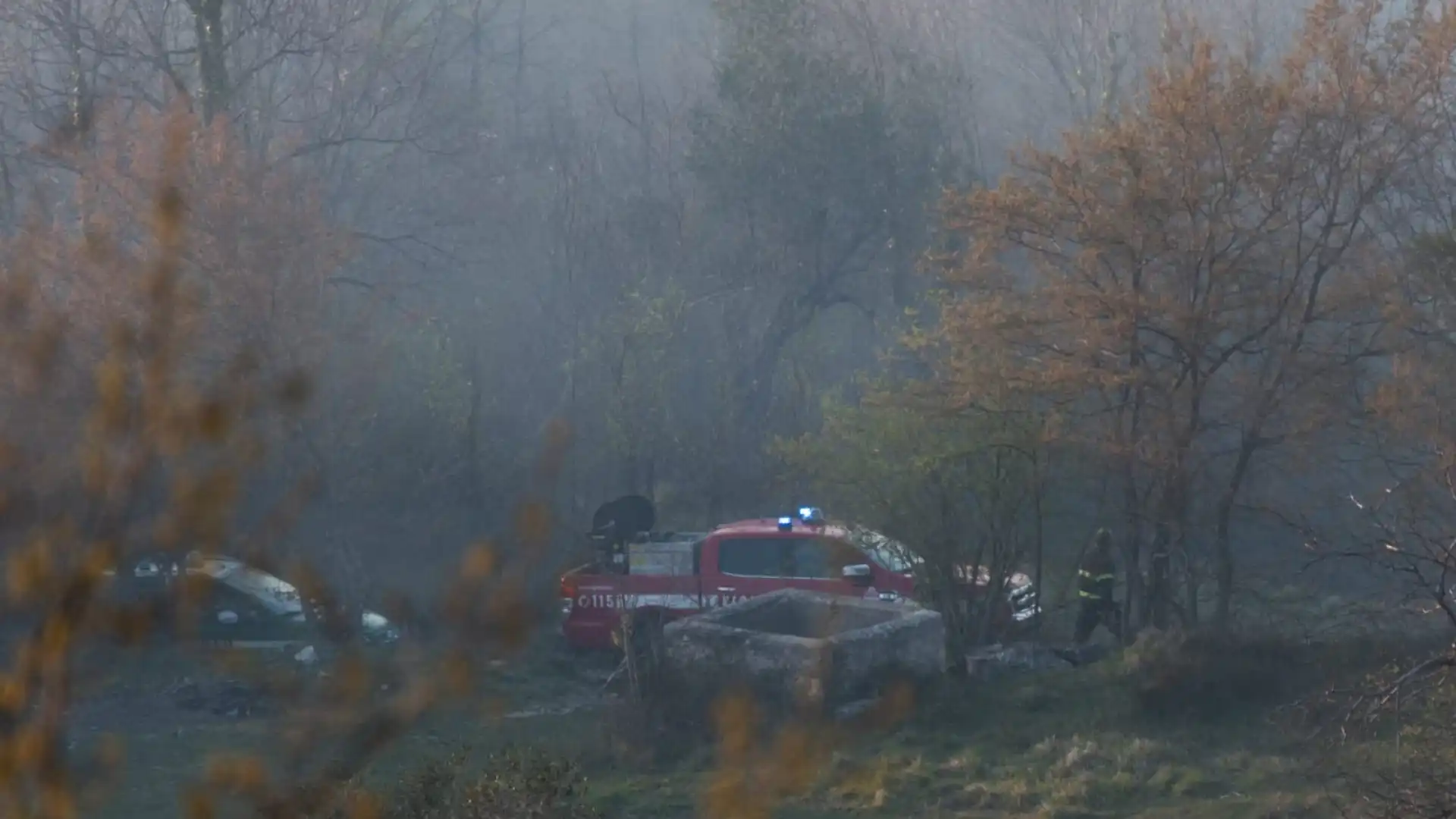 Colli a Volturno: divampa grosso incendio in località San Vito. Carabinieri Forestali  e Vigili del Fuoco sul posto.