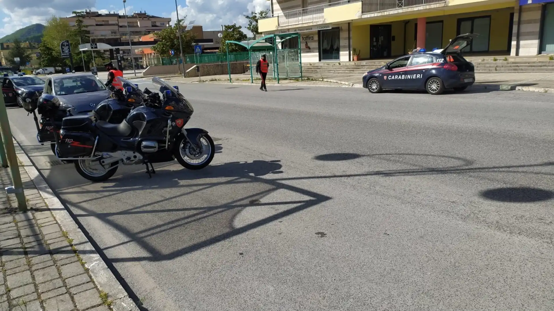 Isernia: coppietta in trasferta ad Isernia in barba ai divieti si incontra per appartarsi. Sanzionati dai Carabinieri.