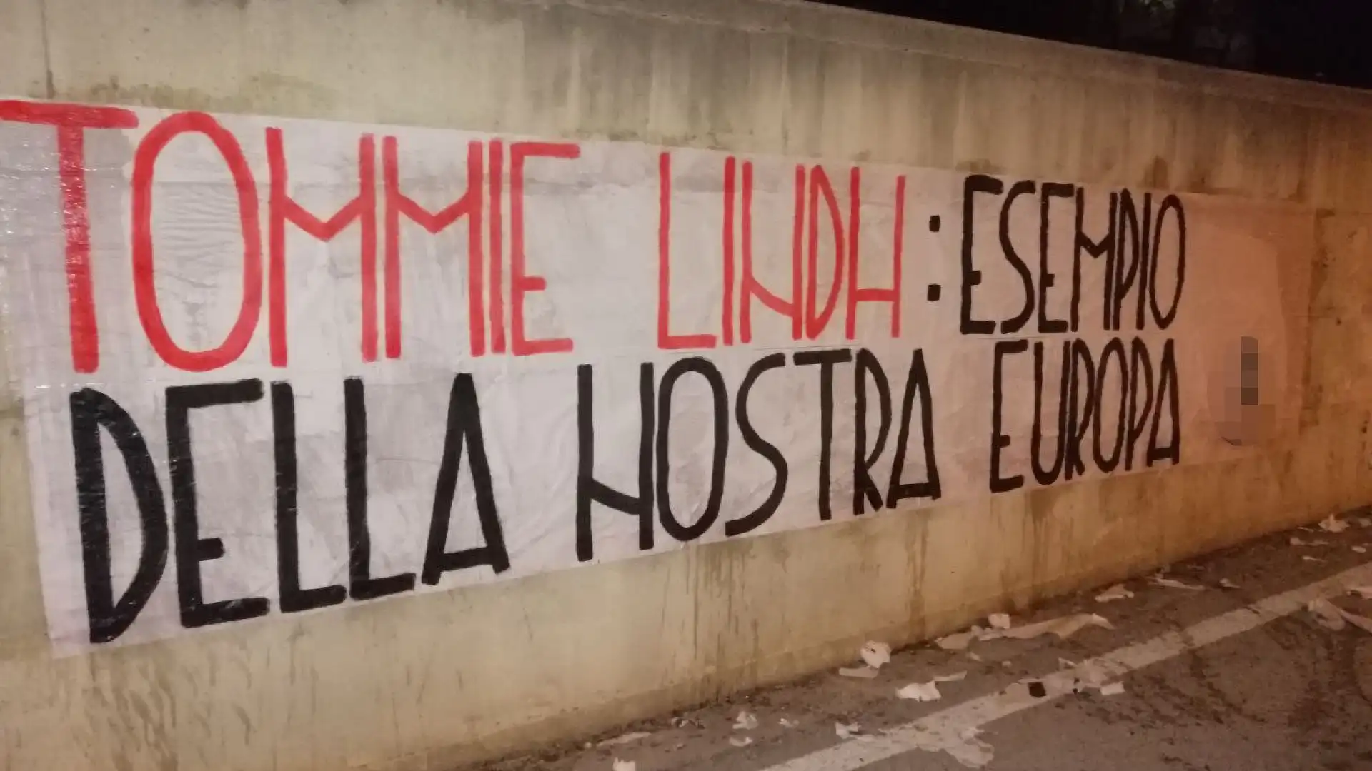 Isernia: striscioni di Casa Pound Italia per ricordare Tommie Lindh