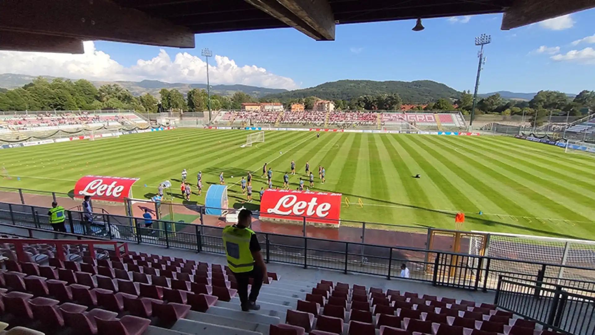 Castel Di Sangro: oggi il triangolare tra il Napoli, l’Aquila e il Cep. La società invita i tifosi al rispetto delle regole. Cancelli aperti dalle 15.30.