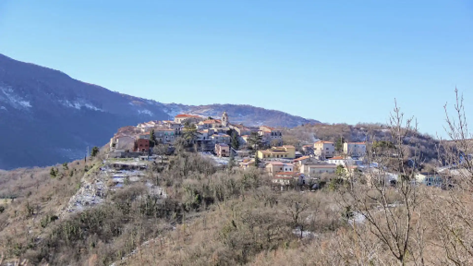 Castelpetroso: scuole chiuse oggi e domani e chiusura locali anticipata