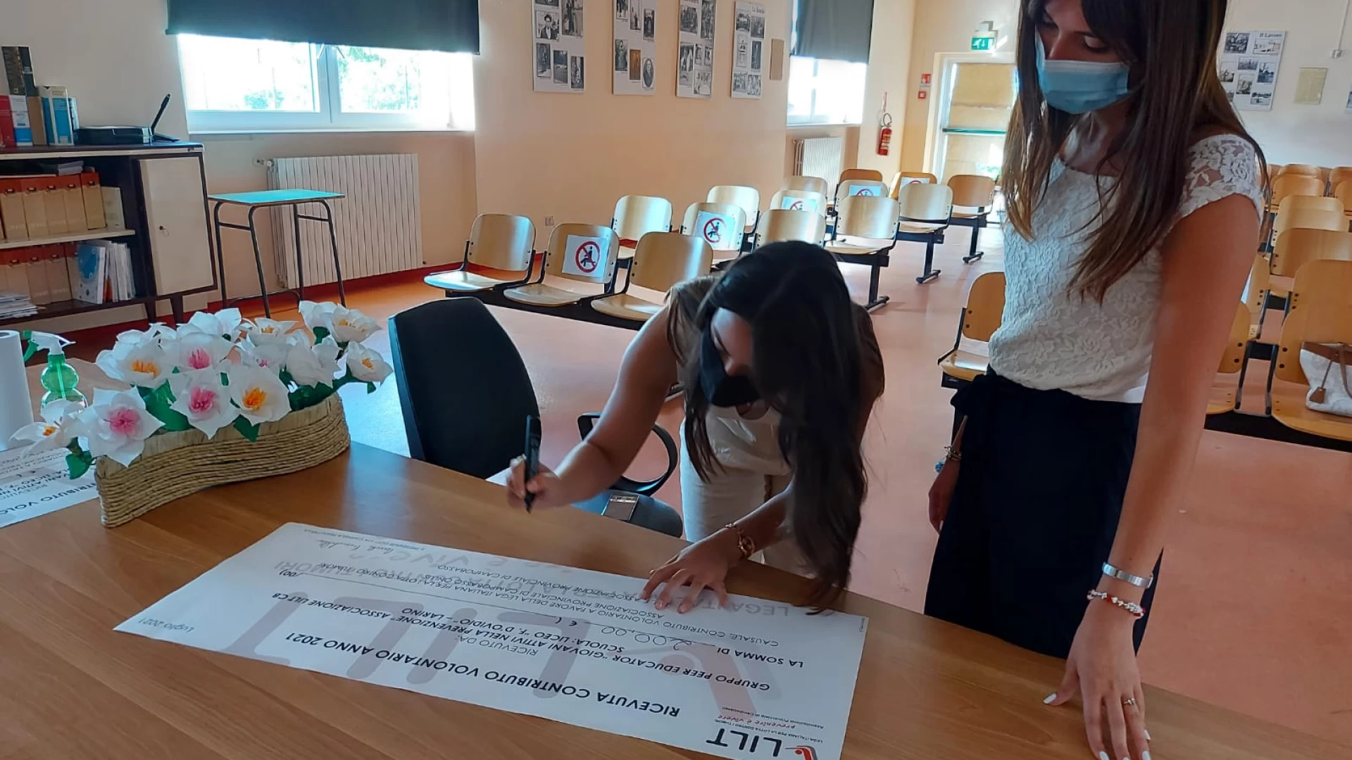 Campobasso: il contributo all’associazione Lilt da parte degli studenti del Liceo D’Ovidio di Larino.