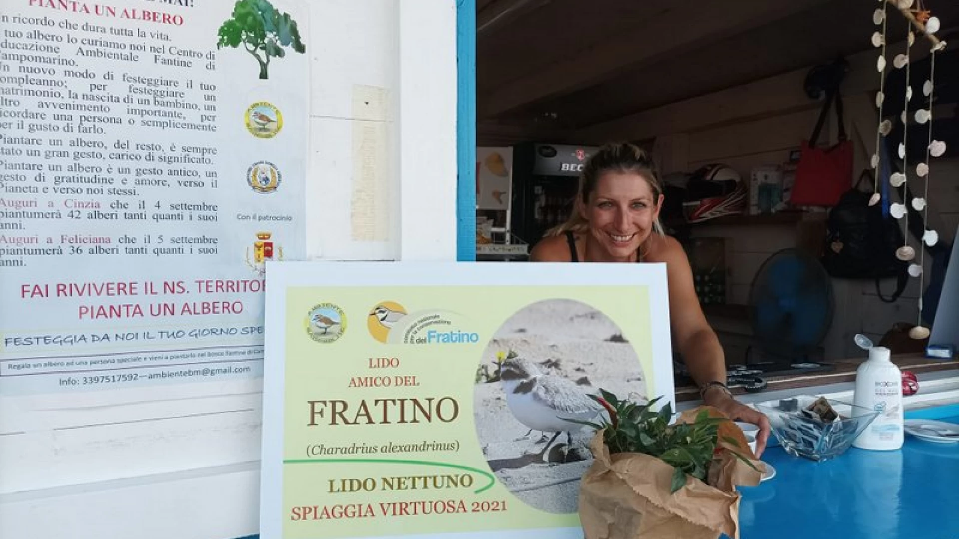 Spiaggia virtuosa 2021 al Lido Nettuno di Campomarino. Consegnata la bandiera Lido Amico del Fratino.