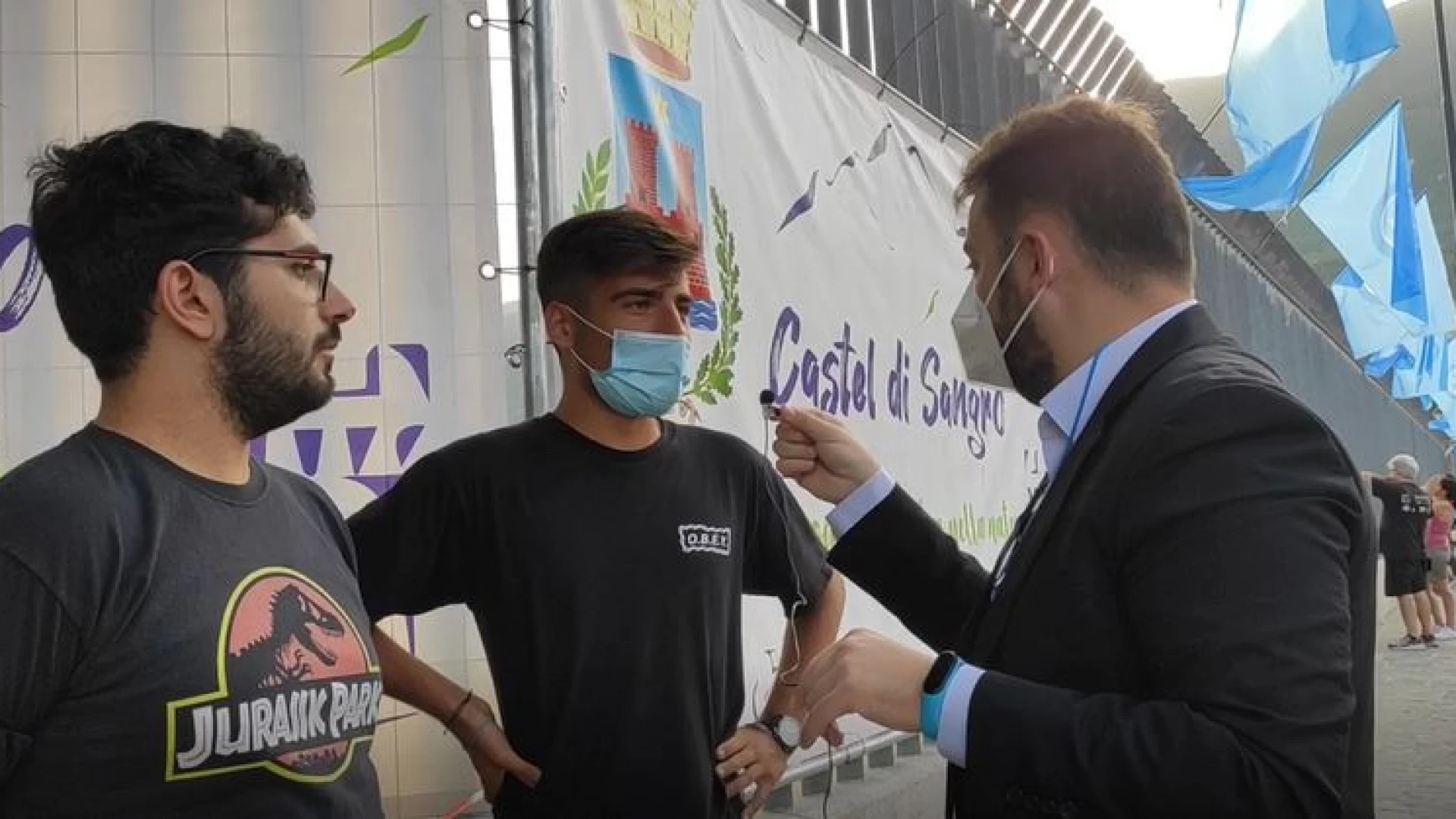 Il Napoli a Castel Di Sangro, le opinioni dei tifosi. Guarda il video all'esterno dello Stadio PATINI