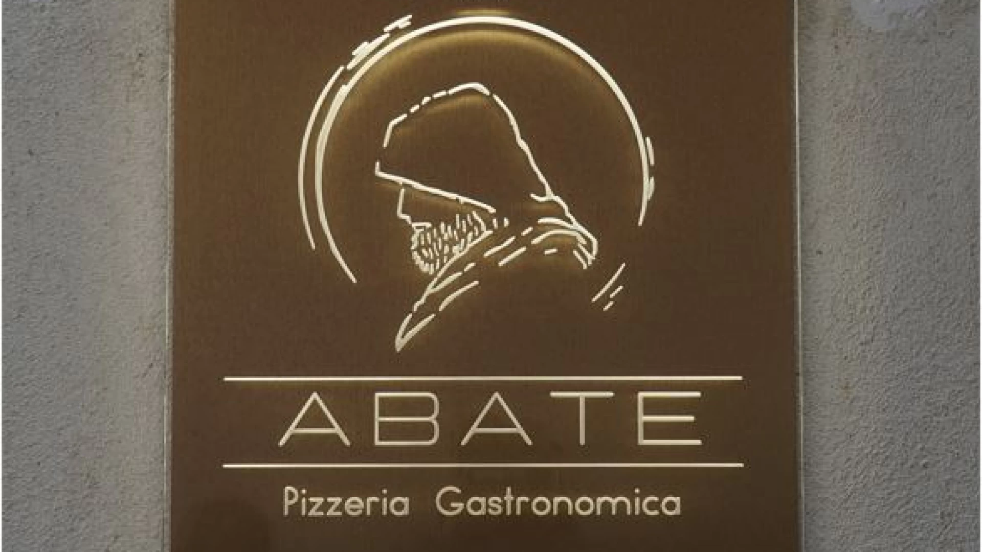 L'inaugurazione della Pizzeria Gastronomica Abate a Castel Di Sangro negli scatti di Angela Rossi