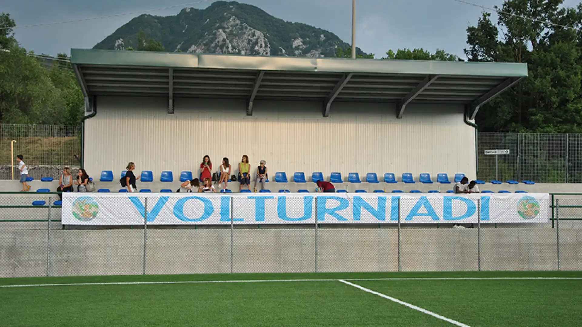 Cerro al Volturno: dopo la prima serata di giochi Colli in testa, seguono Cerro e Rocchetta. Oggi le sfide decisive.