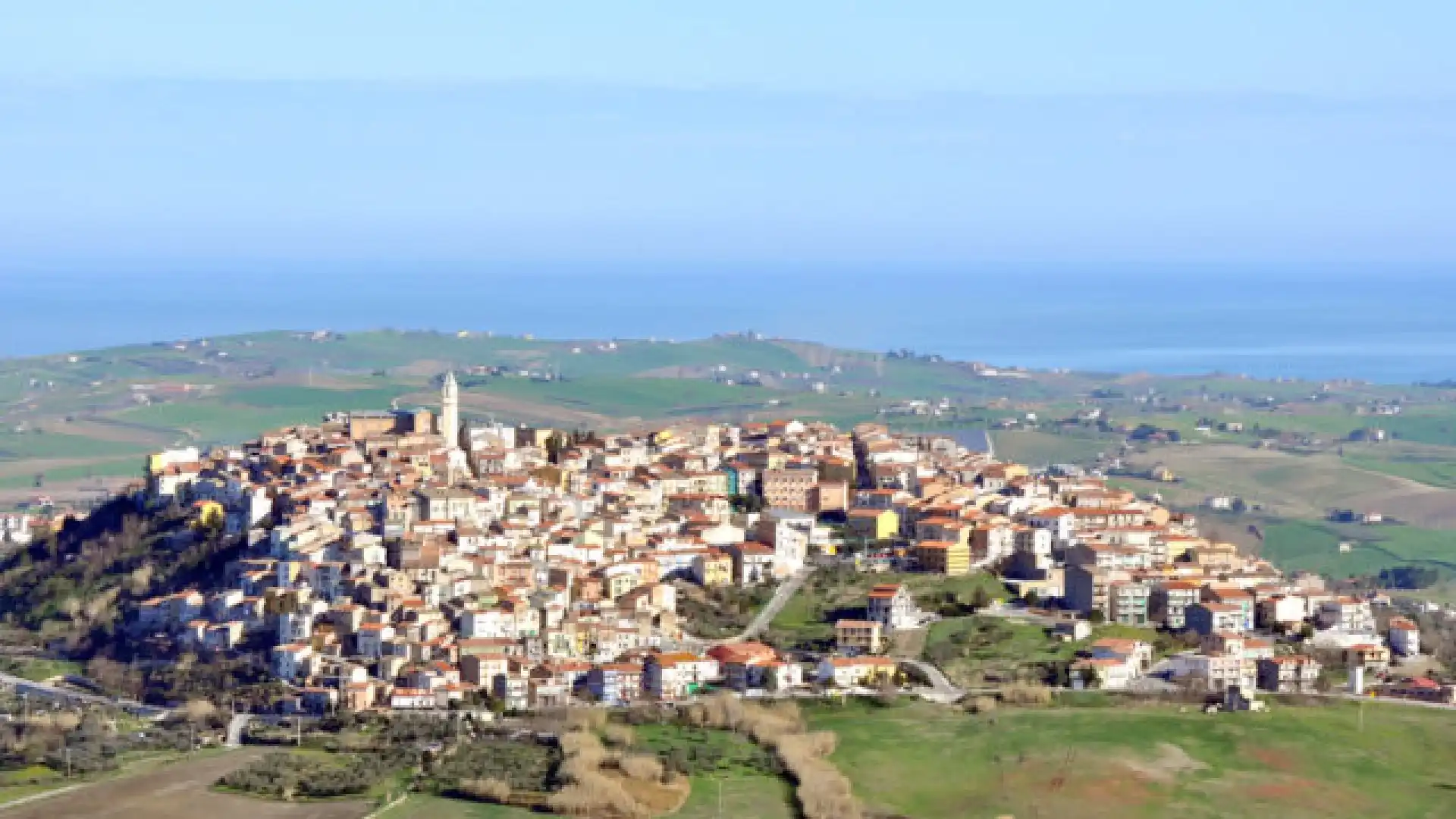 Montenero Di Bisaccia: il comitato bambini scuole elementari chiede chiarezza dopo il sisma sulla condizione di sicurezza degli edifici scolastici cittadini.