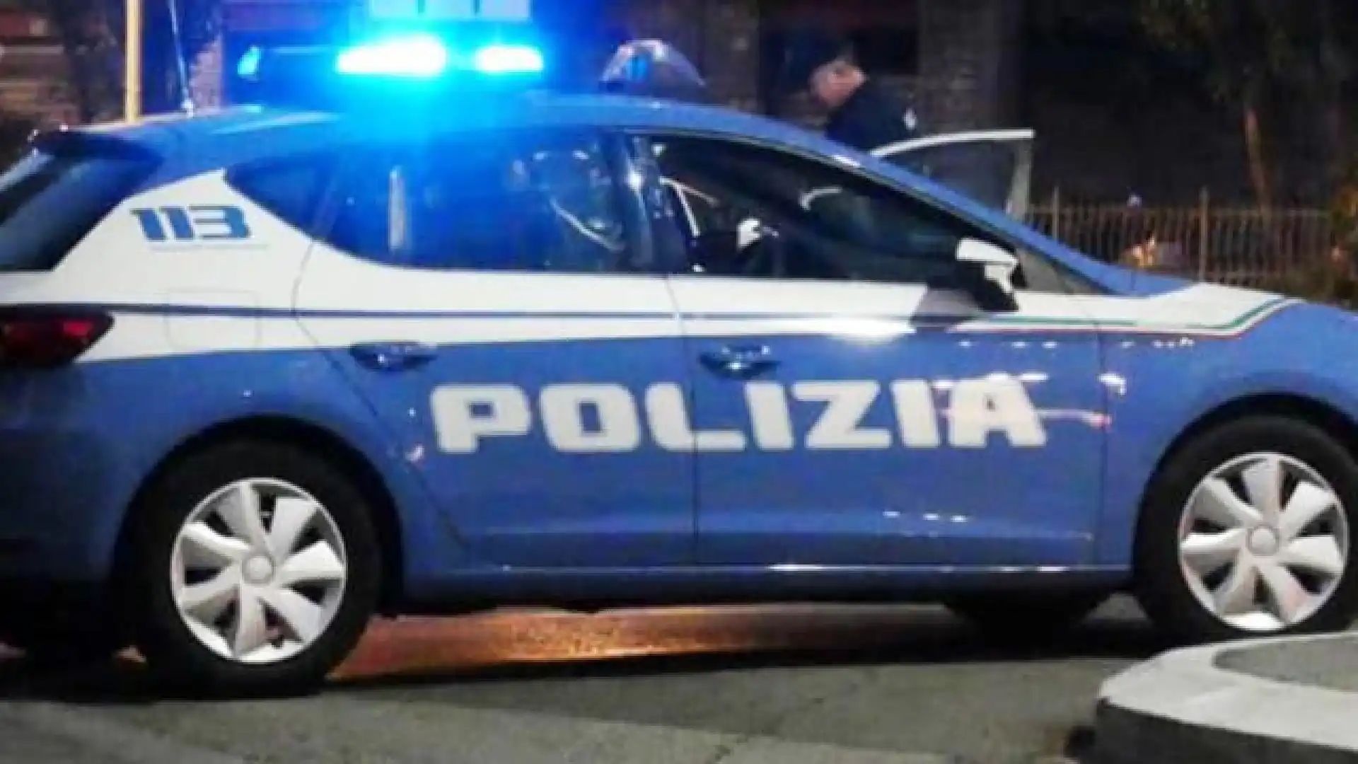 Isernia: la Polizia seda una lite in famiglia. Ritirare cautelativamente per armi presenti in casa.