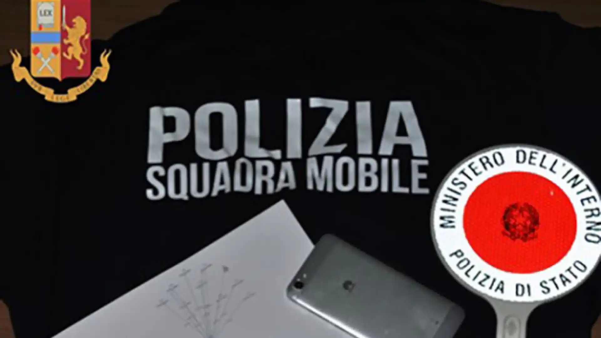 Isernia: recuperato dalla Polizia smartphone proventi di rapina e denunciate due persone per ricettazione.