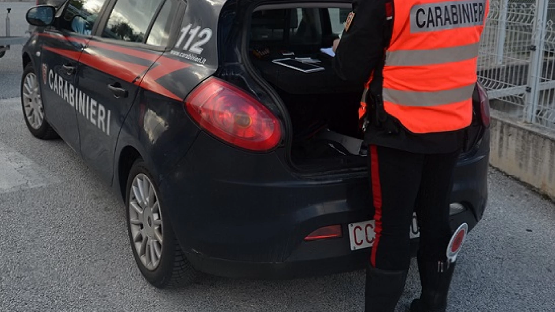 Isernia: Carabinieri intervengono in un appartamento per una richiesta di aiuto da parte di un invalido civile.