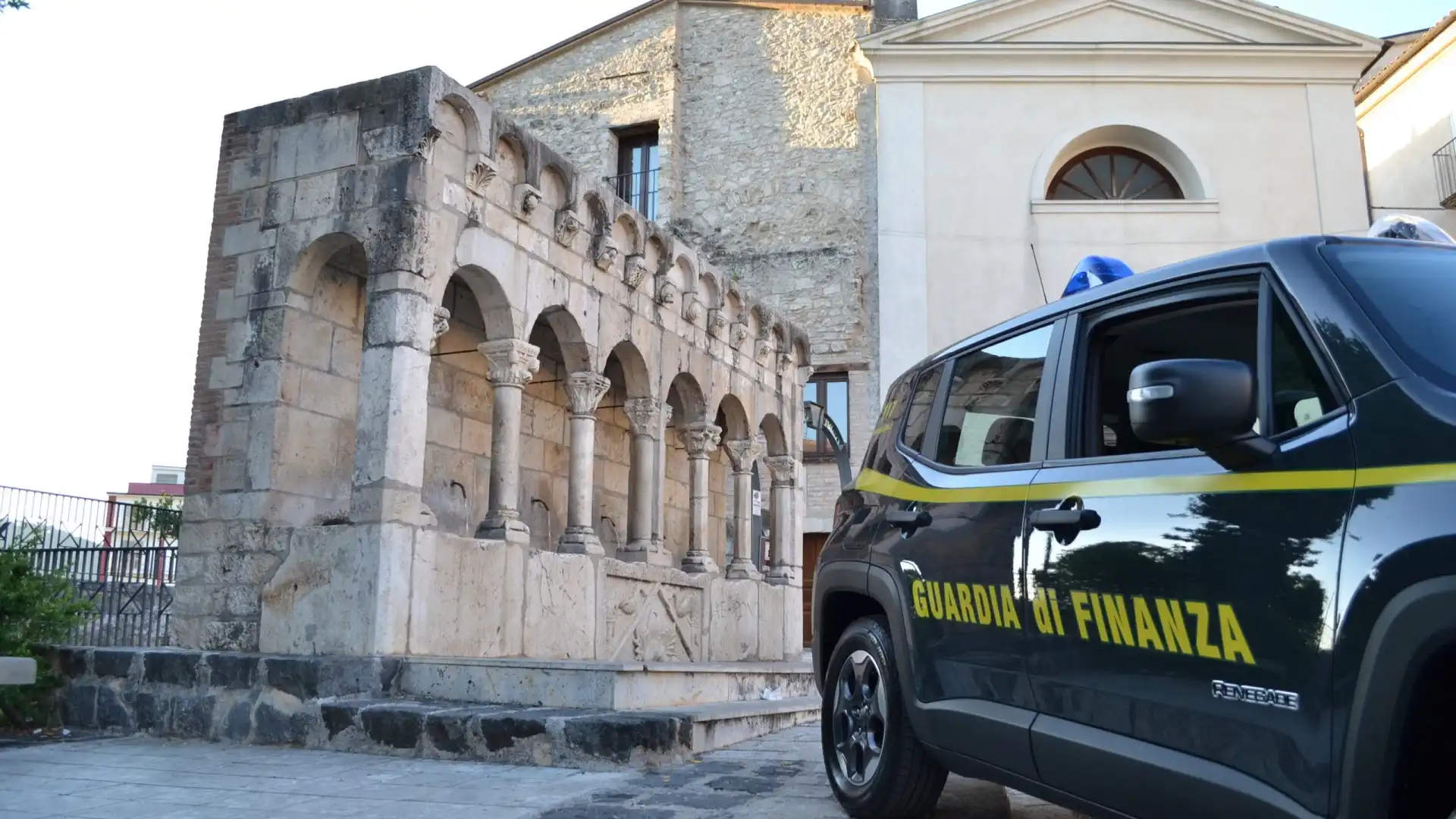 Isernia: la Finanza becca il paninaro che percepiva anche il reddito di cittadinanza. Diverse le denunce in città